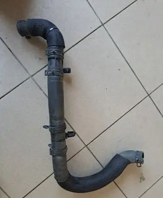 Chevrolet Corvette C7 Engine coolant pipe/hose 8254390 AG1472A