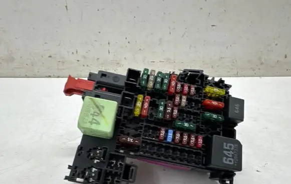 Seat Arona Fuse module 2Q0937615A