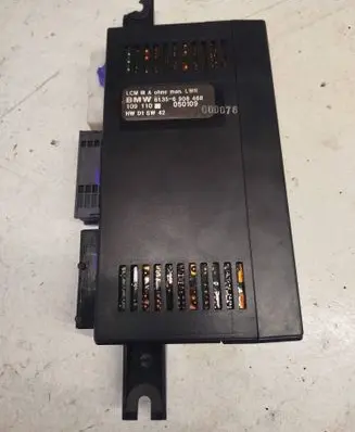 BMW 5 E39 Comfort/convenience module 109110 050109