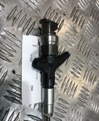Subaru Legacy Fuel injector 16613AA030 07L01702