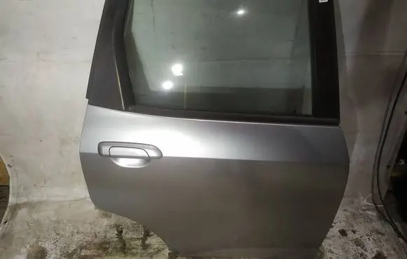 Rear door