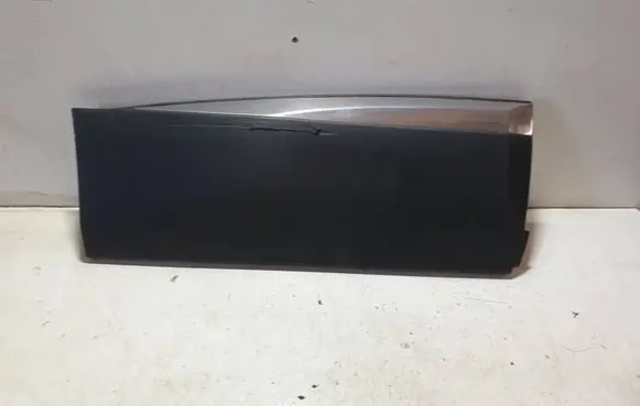 Peugeot 3008 I Other rear door trim element 9811403377