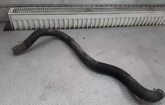 Ford Maverick Engine coolant pipe/hose
