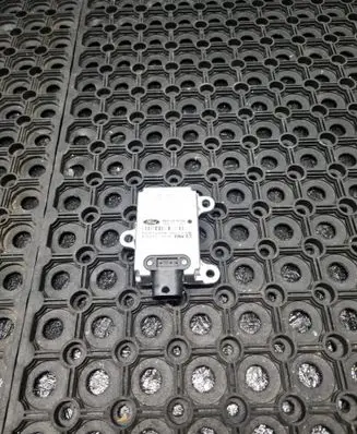 Ford Mondeo MK IV ESP acceleration yaw rate sensor 6G913C187EG 15444112 A2C53278131