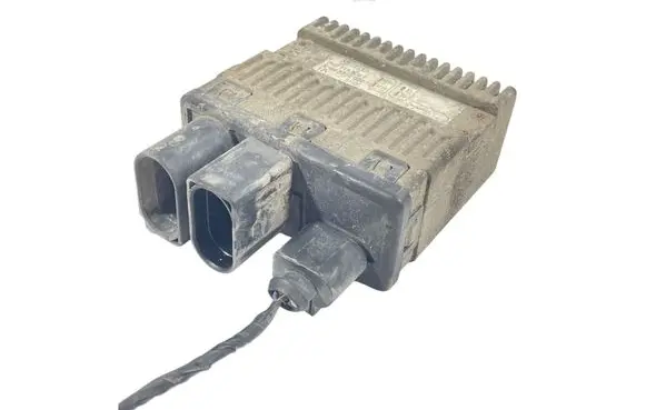 Volkswagen Transporter - Caravelle T5 Coolant fan relay 7H0919506F 895904000