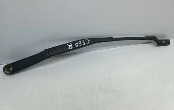 KIA Ceed Front wiper blade arm F00S51F047