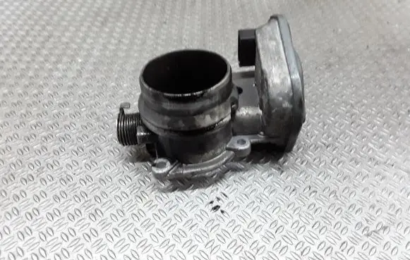 BMW 5 E60 E61 Throttle valve 780437301