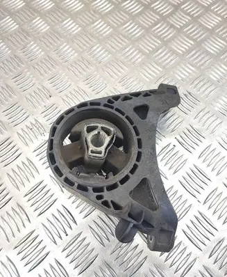 Opel Insignia A Engine mount bracket 13227769