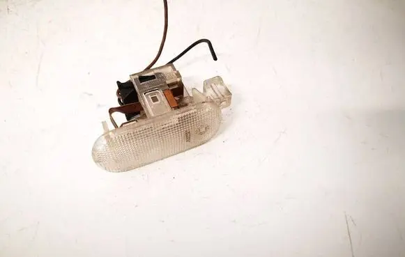 Volkswagen PASSAT B5 Other interior light 1H0947311