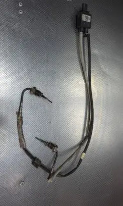 Audi RS3 Oil temperature sensor 8S0919519