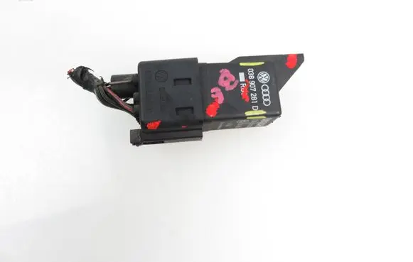 Seat Altea Glow plug pre-heat relay 038907281D 0281003038