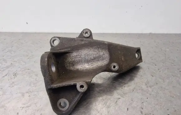 Audi A6 S6 C5 4B Gearbox mounting bracket 8D0399114AJ
