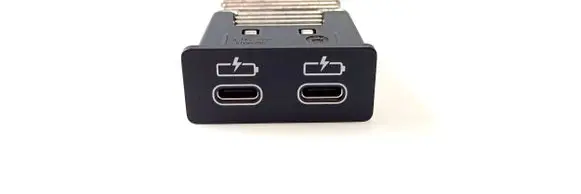 BMW 2 Active Tourer U06 USB socket connector 84105A34889 5A34889