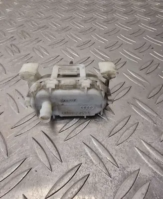 Audi A8 S8 D2 4D Central locking vacuum pump 4D0862153A