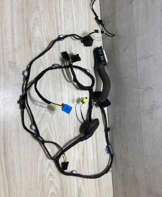 Audi A5 Front door wiring loom/harness boot 8W8971030R