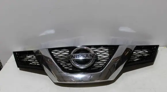 Nissan X-Trail T32 Front grill 
