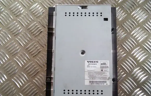 Volvo S40 Sound amplifier 30732824 3067268B010