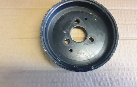 Volkswagen Touareg I Power steering pump pulley 059145255C