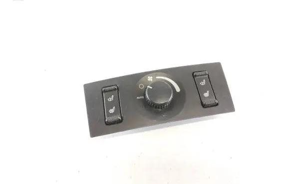 Chrysler Pacifica Seat heating switch