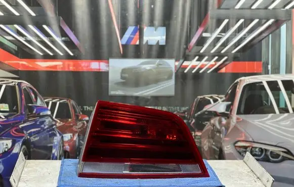 BMW X3 F25 Tailgate rear/tail lights 7217310