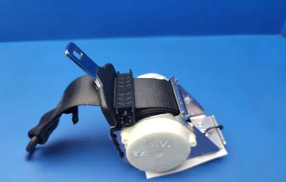 Jaguar XF Middle seatbelt (rear) 33005876D 34017852B 33054574D