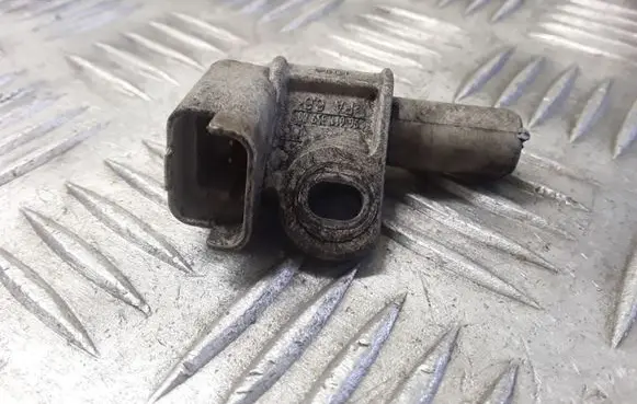 Peugeot 407 Camshaft position sensor 9661135980