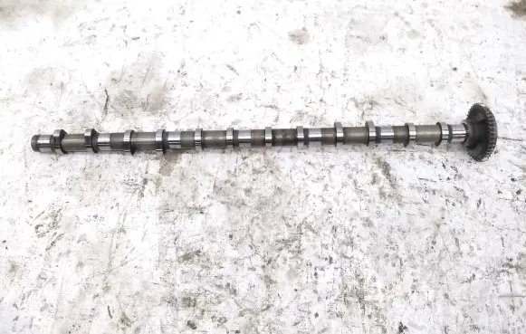 BMW 5 GT F07 Camshaft 050071941 850912002 1131850912002