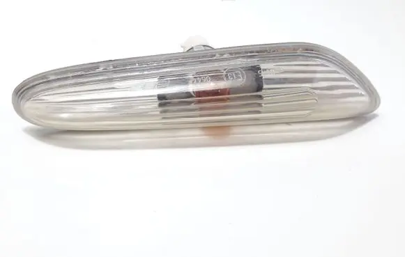 BMW 5 E60 E61 Front fender indicator light 4185