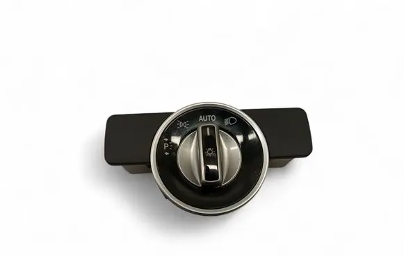 Mercedes-Benz CLS C218 X218 Light switch A2129051151