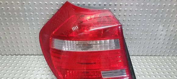 BMW 1 E81 E87 Rear/tail lights S26380834 7164955