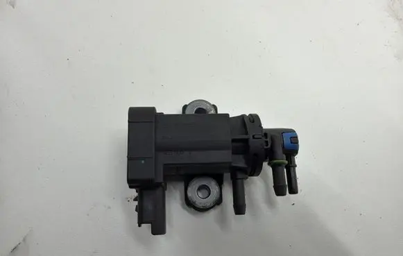Peugeot Expert Turbo solenoid valve 9808206880