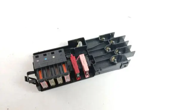 Mercedes-Benz ML W164 Fuse module 1645450201 E0000031
