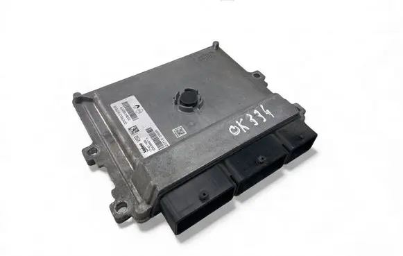 Dacia Sandero Engine control unit/module ECU 237105499R 237109221R