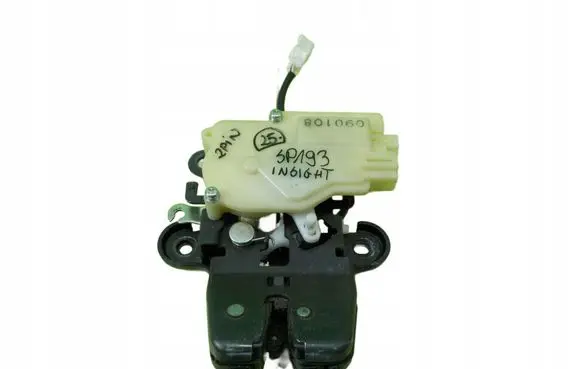 Honda Insight Tailgate exterior lock SP193