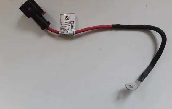 Positive cable (battery)
