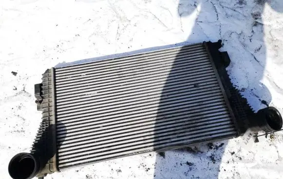 Skoda Octavia Mk2 (1Z) Intercooler radiator