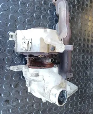 Volkswagen PASSAT B8 Turbo 04l971501c