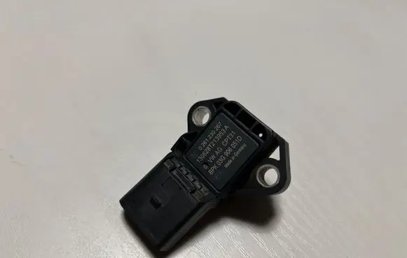 Porsche 911 991 Air pressure sensor 03G906051D