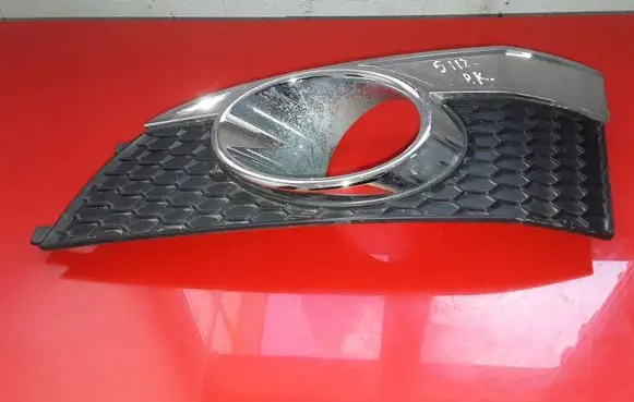 Chevrolet Captiva Front fog light trim/grill 96945183