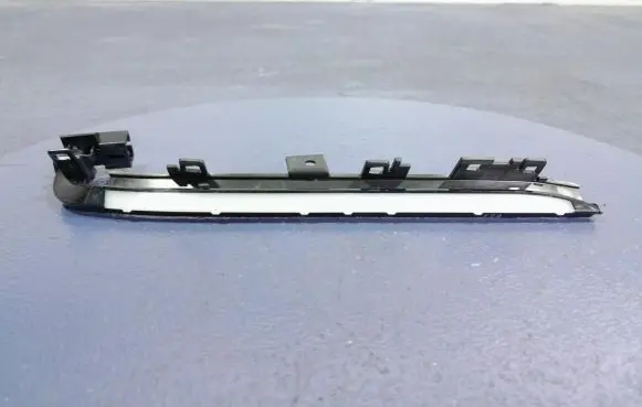 Audi Q7 4M Side skirt rear trim 4M8947197