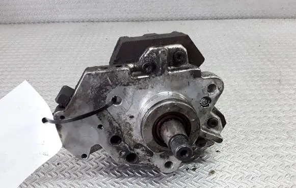 Renault Master II Fuel injection high pressure pump 0445010033 8200041766