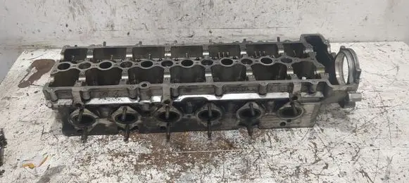 BMW 5 E60 E61 Engine head 7792753