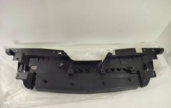 Jeep Cherokee Radiator trim 68437115AA