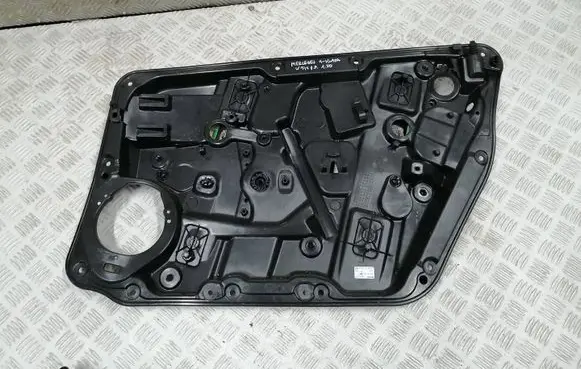 Mercedes-Benz A W176 Front door electric window regulator A1767206600 928341106 BCEW176P