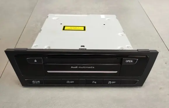 Audi A5 Sportback 8TA Navigation unit CD/DVD player 8R1035748J