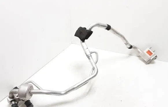 Volvo S60 Air conditioning (A/C) pipe/hose 31404338