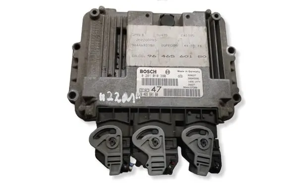 Peugeot 307 Engine control unit/module 9646560180 0281010390 9644157380
