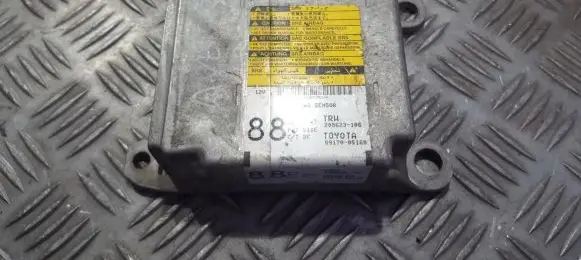 Toyota Avensis T250 Airbag control unit/module 208623106 208623-106