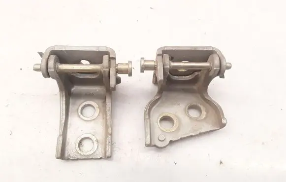 Front door hinge set