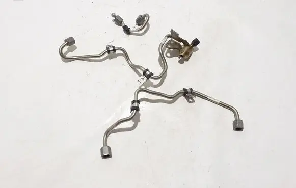 Mercedes-Benz S W223 Fuel injector supply line/pipe A2560702900